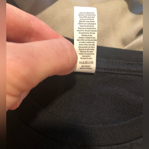 Black w/ jewel “Bride’s Crew” scoop-neck short sleeve T-shirt (size S) - Picture 6 of 6